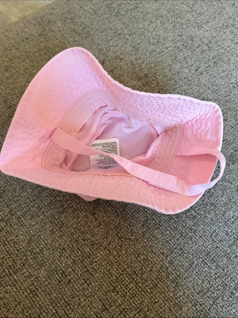 Nike Kids Pink Bucket Hat with Chin Strap and Swoosh